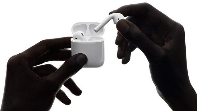 Earphone Jete Pomp Dengan Suara Bass Berkualitas Tinggi Dan Super