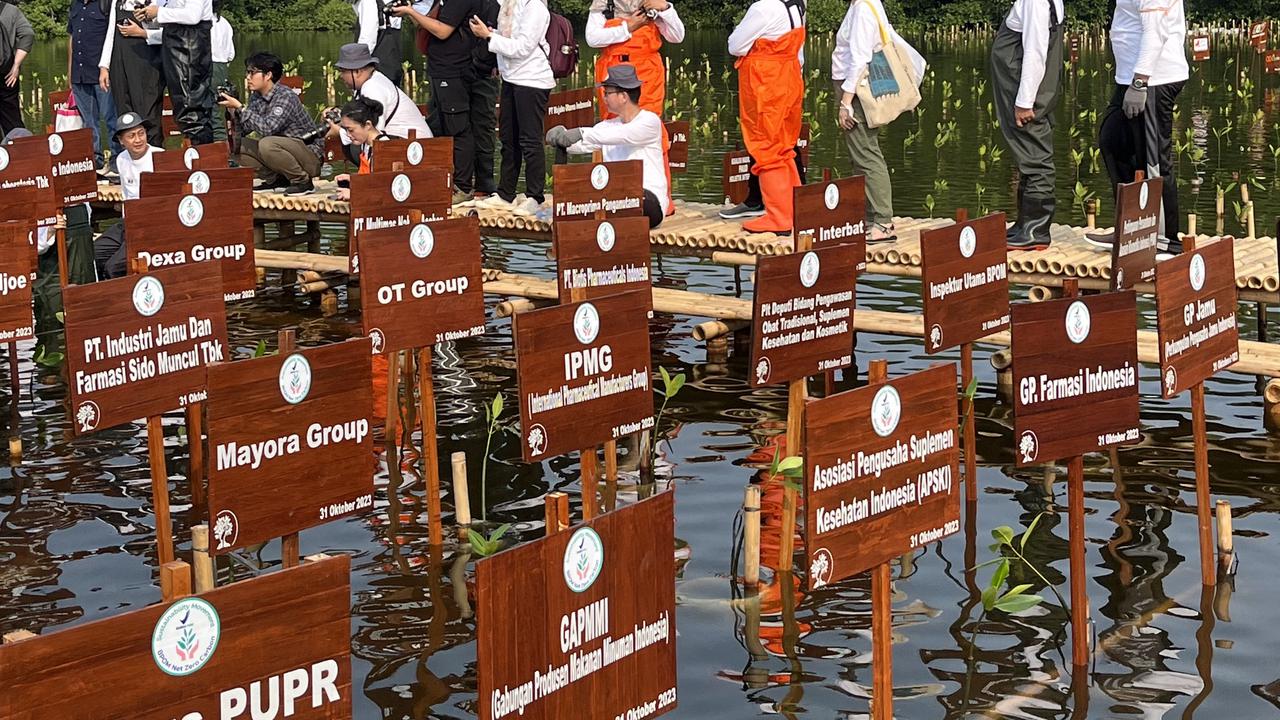 The International Pharmaceutical Manufacturers Group (IPMG) berkolaborasi dengan BPOM mendukung program pengurangan emisi karbon. (Liputan6.com/ ist)