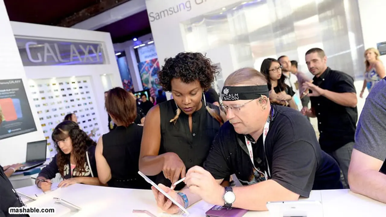 samsung-gelar-130723b.jpg