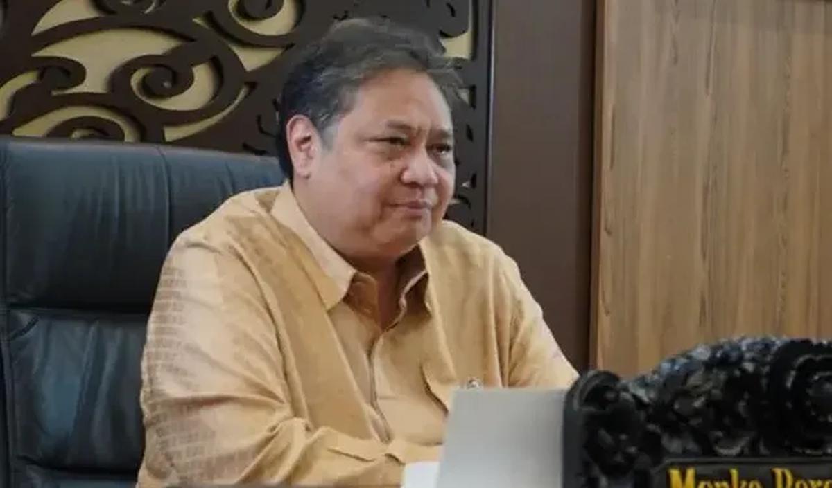"Dulu kita mengekspor contoh-nya bauksit itu harganya hanya USD30 per ton. Nah ini masih merupakan langkah-langkah awal bahwa potensi ekonomi kita mempunyai potensi yang sangat besar,"