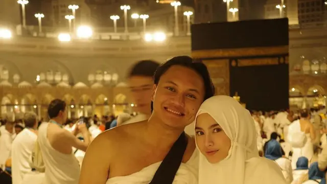 Mahalini Raharja Pamerkan Kecantikan Berhijab Saat Umrah, Tampilan Baru Penuh Pesona (credit: instagram.com/rizkyfbian).