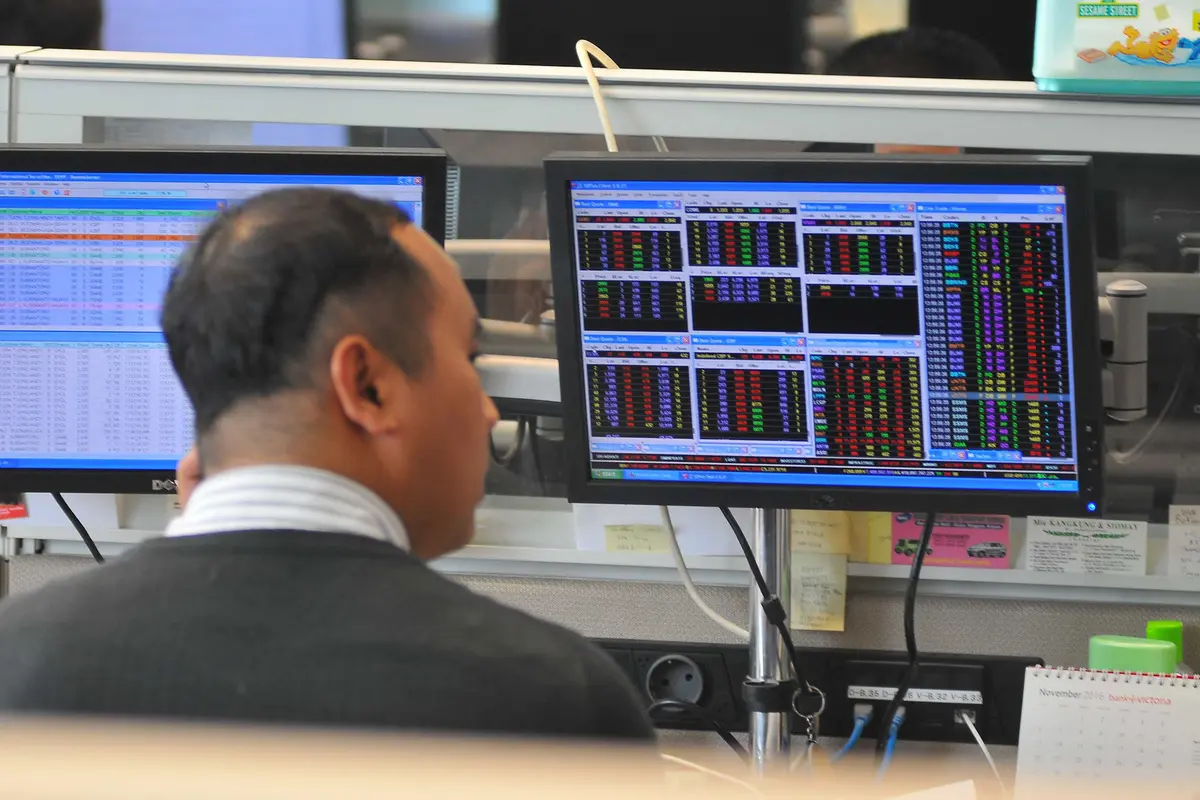 20161114-Perdagangan-Saham-Jakarta-AY