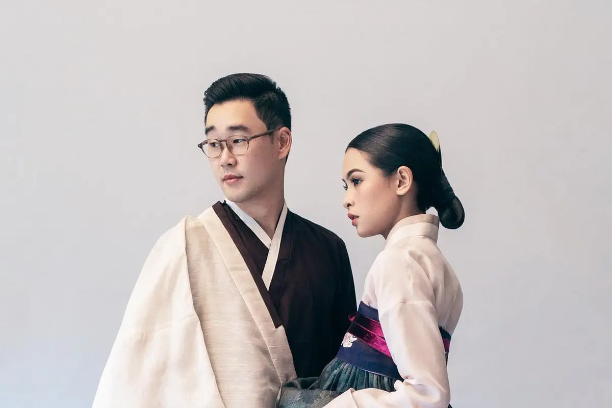 [Fimela] Maudy Ayunda dan Jesse Choi
