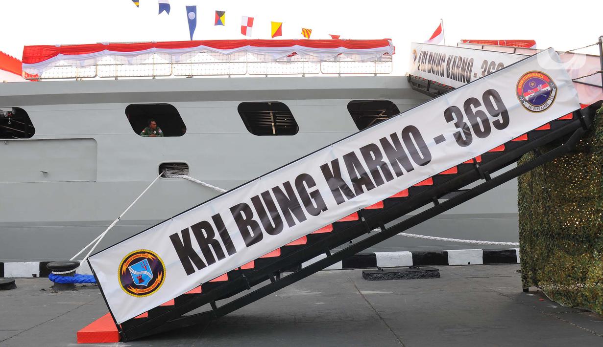 Pemilihan nama presiden pertama ini dengan harapan KRI tersebut dapat meneladani kebulatan tekad dan kegigihan Bung Karno dalam memperjuangkan kemerdekaan bangsa Indonesia dan menjaga kedaulatan negara. (merdeka.com/Imam Buhori)