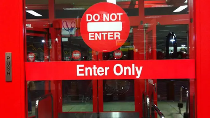 [Bintang] 10 Pekerja Salah Fokus dalam Bekerja Ini Bikin Kamu Sakit Mata!