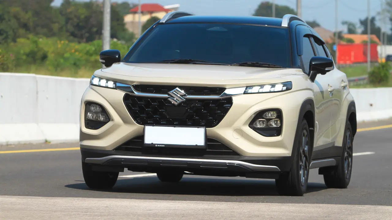 Suzuki Fronx (Suzuki)