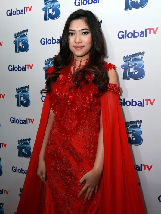 Bagi Isyana, tantangan dalam opera lebih besar daripada film. Di opera tak bisa mengulang adegan, tidak demikian di film. (Deki Prayoga/Bintang.com)