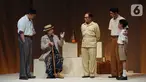 Pemain saat pentas bertajuk Mereka yang Menunggu di Banda Naira di Gedung Kesenian Jakarta (GKJ), Kamis (25/11/2021). Pertunjukkan mengangkat kisah pertemuan empat tokoh pergerakan Indonesia di tanah pembuangan Banda Naira. (Liputan6.com/HO/IndonesiaKaya)