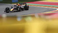 Pembalap Red Bull Racing, Max Verstappen, saat beraksi pada balapan seri ke-12 Formula 1 GP Belgia 2023 di Sirkuit Spa-Francorchamps, Stavelot, Belgia, Minggu (30/7/2023). (AP Photo/Geert Vanden Wijngaert)