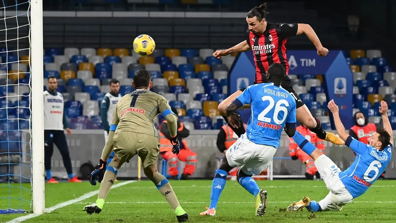FOTO: Penampilan Gemilang Ibrahimovic Bawa AC Milan Taklukkan Napoli