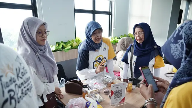 Bank Mandiri Taspen menggelar kegiatan "Glow and Grow" untuk memperingati Hari Lanjut Usia Nasional di Gedung Graha Mantap. (Dok Bank Mantap)
