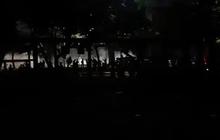 Massa Serang Kantor Polres Kota Bekasi, Polisi Balas Tembakkan Gas Air Mata