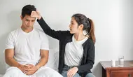 7 Ciri Cewek Cuek yang Diam-Diam Peduli dan Menyukaimu