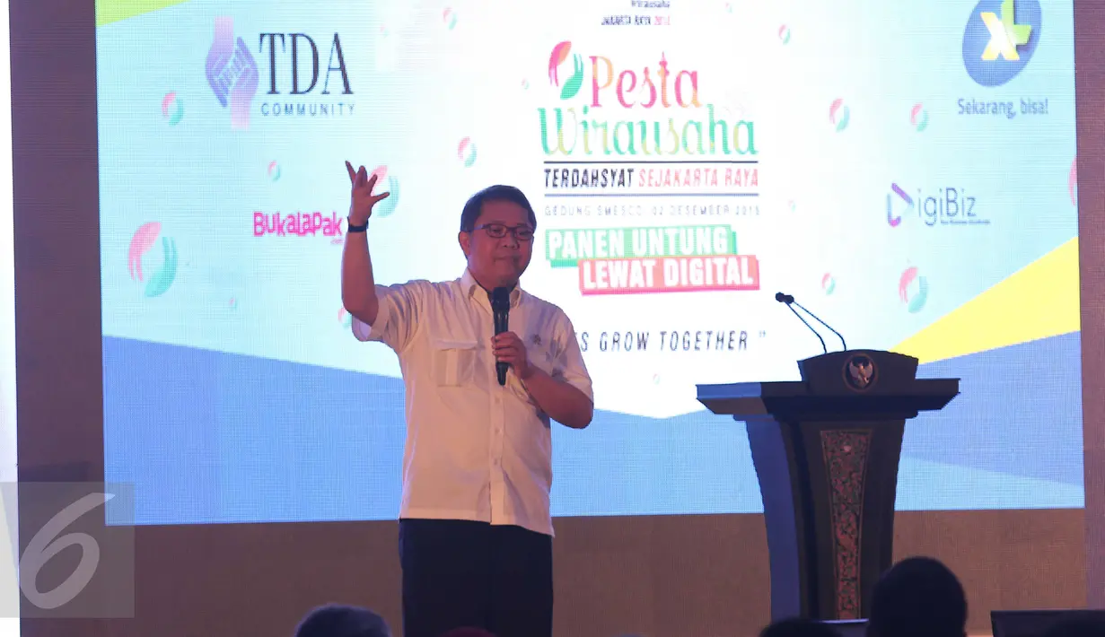 Menkominfo Rudiantara memberi sambutan saat peluncuran Aplikasi Digibiz di Jakarta, Selasa (02/12). XL Axiata meluncurkan aplikasi DigiBiz yang merupakan aplikasi penjualan online untuk mendorong perkembangan UMKM di Indonesia. (Liputan6.com/Angga Yuniar)