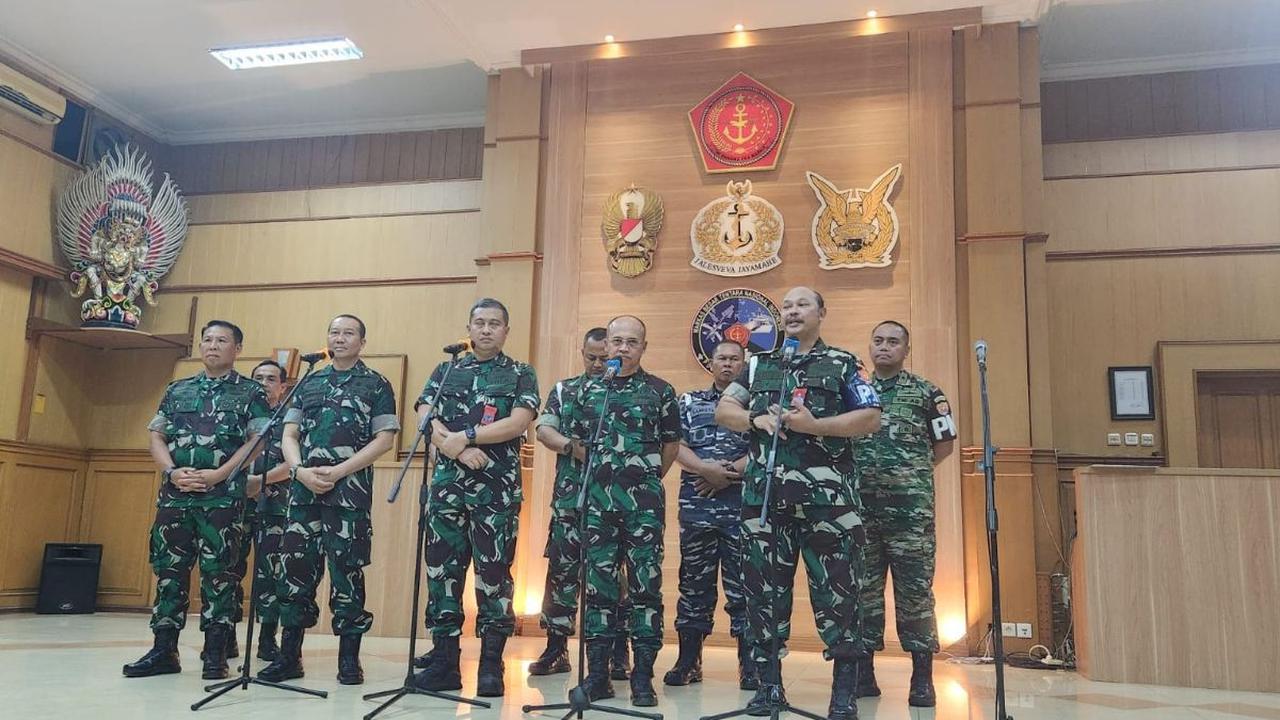 "Soal koordinasi apalagi penangkapan disini, kalau itu seharusnya koordinasi baik ke kita," kata Agung saat jumpa pers, Jumat (28/7).