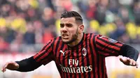 Theo Hernandez (AC Milan) - Pemain jebolan akdemi Atletico Madrid 2013 ini bergabung dengan AC Milan pada 2019 usai membela Real Madrid. Saat ini Theo Hernandez memiliki nilai transfer seharga 32 juta euro. (AFP/Marco Bertorello)