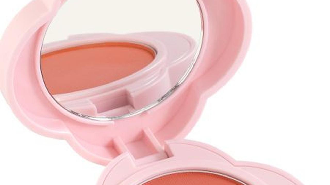 10. Rose All Day Cheeky Veil Powder Blush<br>