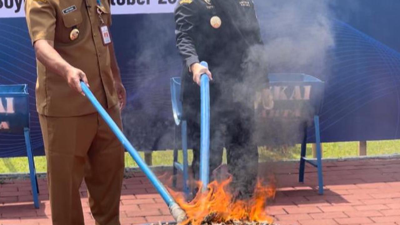 Operasi Besar! Bea Cukai Solo Musnahkan Rokok Ilegal Capai 12,4 Juta Batang