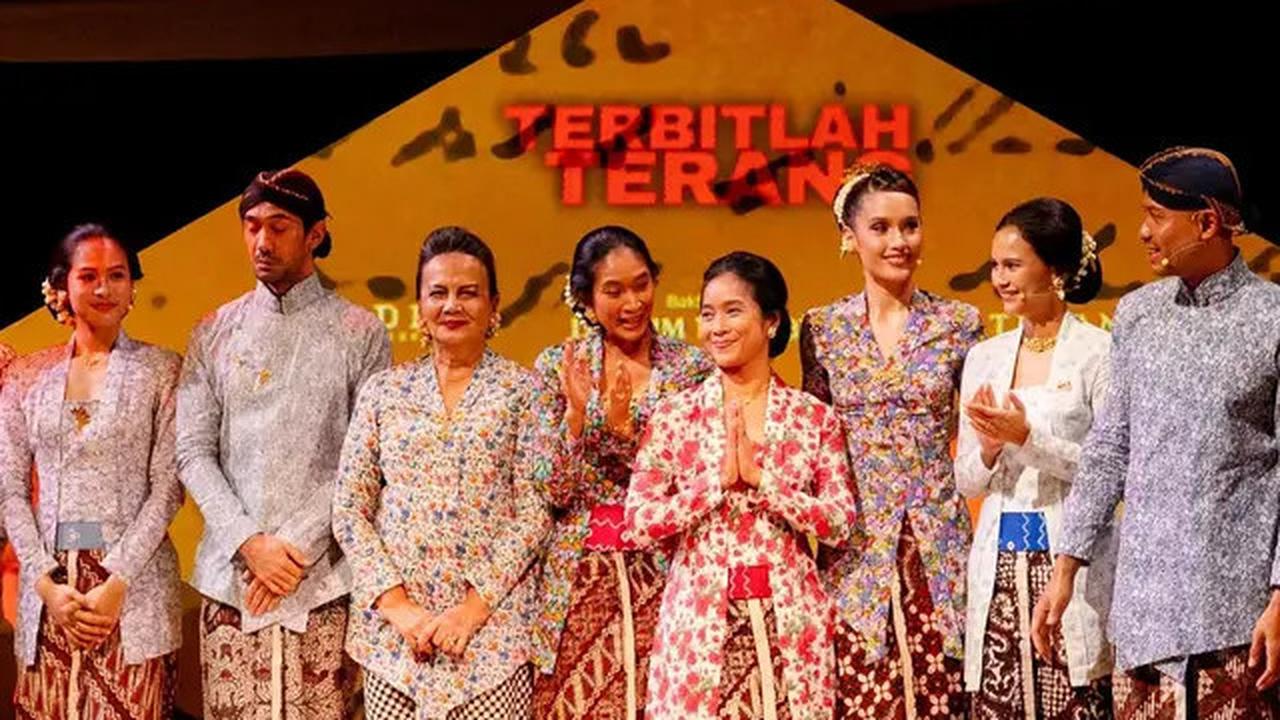 6 Potret Artis Tampil di Monolog 'Terbitlah Terang', Anggun dalam Balutan Kebaya
