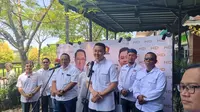 Pasangan Haru Suandharu-Dhani Wirianata dalam acara deklarasi untuk Pemilihan Wali Kota dan Wakil Wali Kota Bandung, di Kiara Artha Park, Kota Bandung, Rabu (28/8/2024).