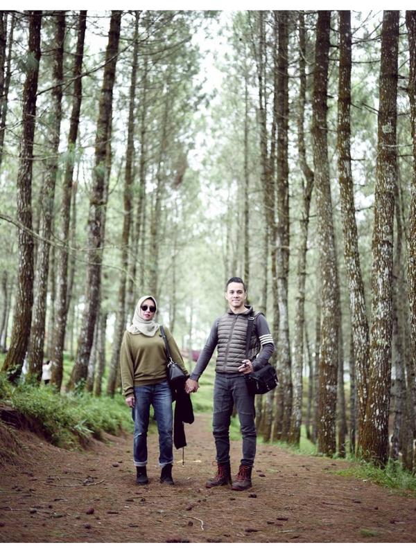 Tahun Bersama, Ini 6 Momen Rionaldo Stokhorst dan Istri yang Selalu Harmonis (sumber:Instagram/rio.stokhorst)