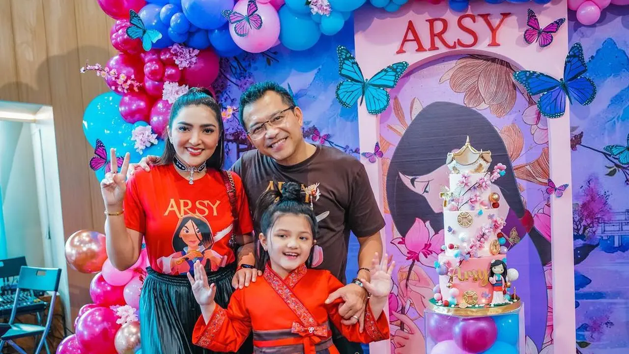 [Fimela] Ultah Arsy ke-7