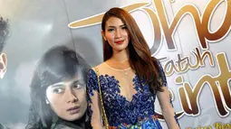 Terlibat dalam film ‘Ketika Tuhan Jatuh Cinta’ Aulia Sarah rela dijodohkan oleh orang tuanya. (3/6/2014) (Liputan6.com/Panji Diksana)