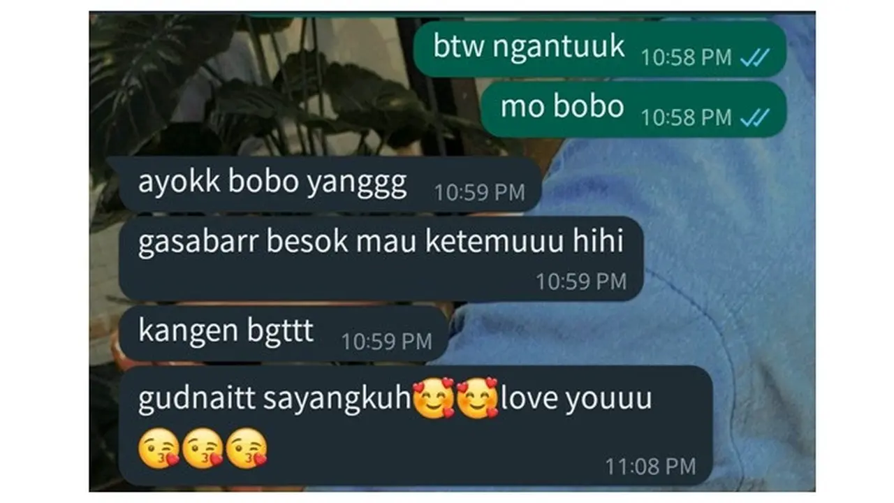 6 Chat Pacar Bilang Kangen Sebelum Tidur Ini Bikin Senyum-Senyum