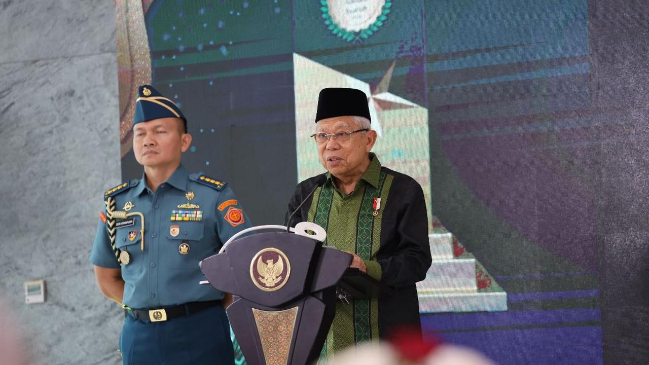 VIDEO: Ma'ruf Keras Sentil Pejabat Kemendikbud "Istilah Tersier Jadi Masalah Jangan Digunakan!"