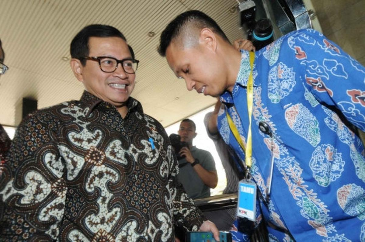 Seskab Pramono Anung serahkan LHKPN ke KPK