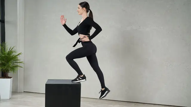 Manfaat Melakukan Latihan Ritmik di Pagi Hari [Dok/freepik.com]