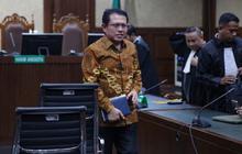 Kelakuan Hasbi Hasan, Kawal Perkara MA dari Kamar Hotel