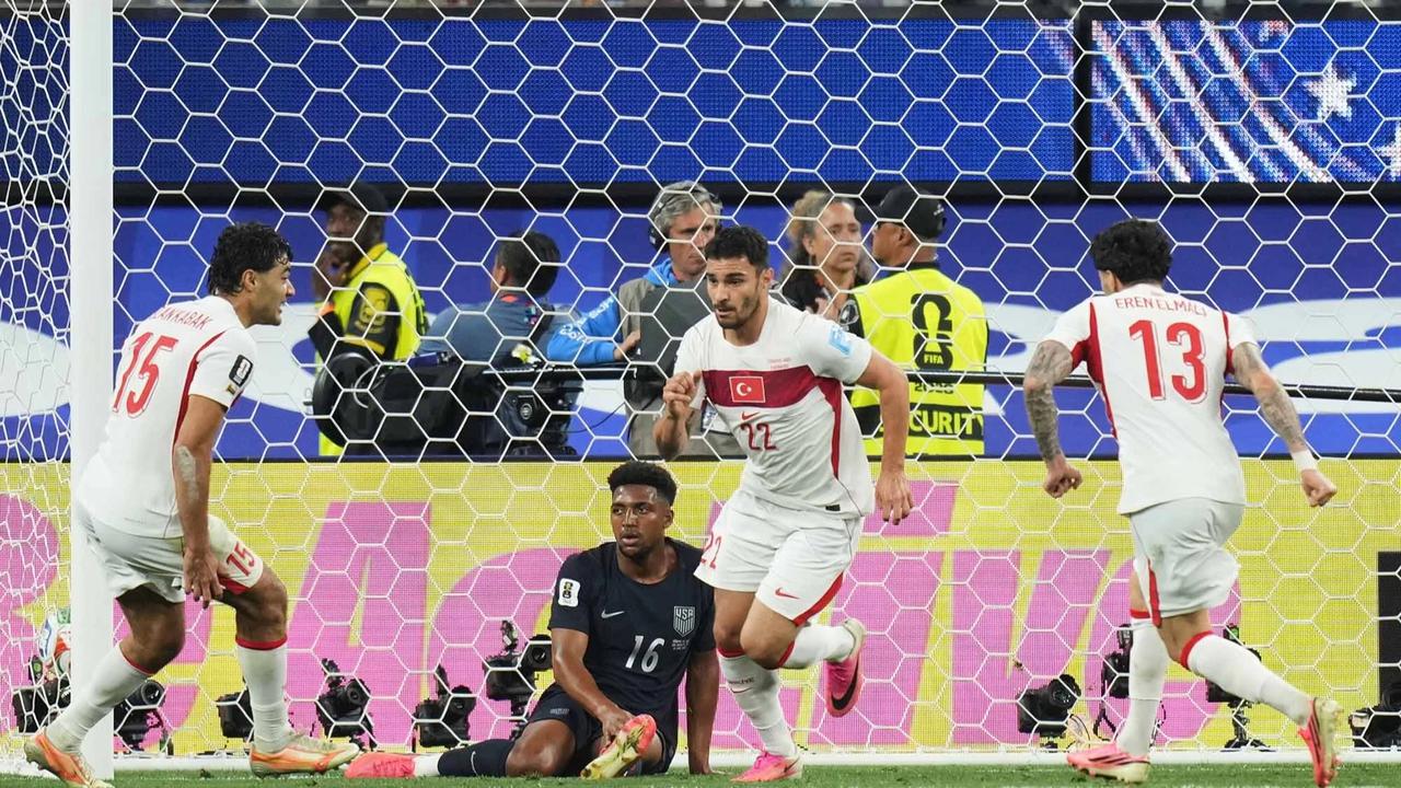 FOTO: Turki Tutup Piala Dunia 2026 dengan Kemenangan Dramatis atas Amerika Serikat