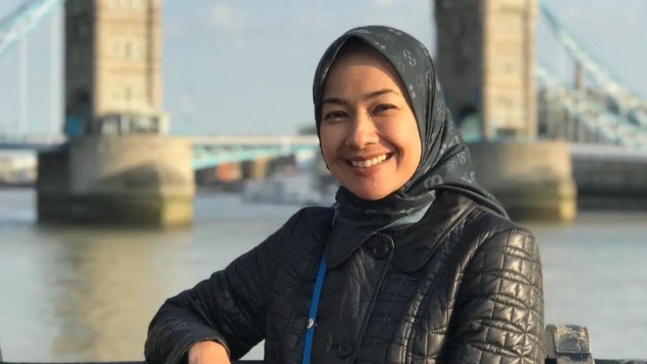 Artis Ini Pilih Profesi Baru di Bidang Hukum