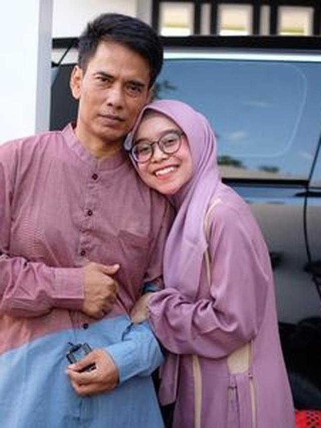 Lesti Kejora dan ayahnya