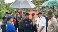 Suasana Menteri Lingkungan Hidup RI,  Hanif Faisol Nurofiq melakukan kunjungan ke TPA Cahaya Kecana Bangsa di Karang Intan Kabupaten Banjar, Kamis (28/11/2024). (Ist)