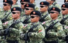 VIDEO: Langkah Gagah TNI Getarkan Paris, Pimpin Defile Tentara Prancis Hingga Didit Rekam Bangga
