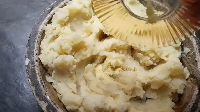 Tanpa Tambahan Telur, Ini Cara Masak Perkedel Kentang Agar Padat dan Tidak Hancur Saat Digoreng
