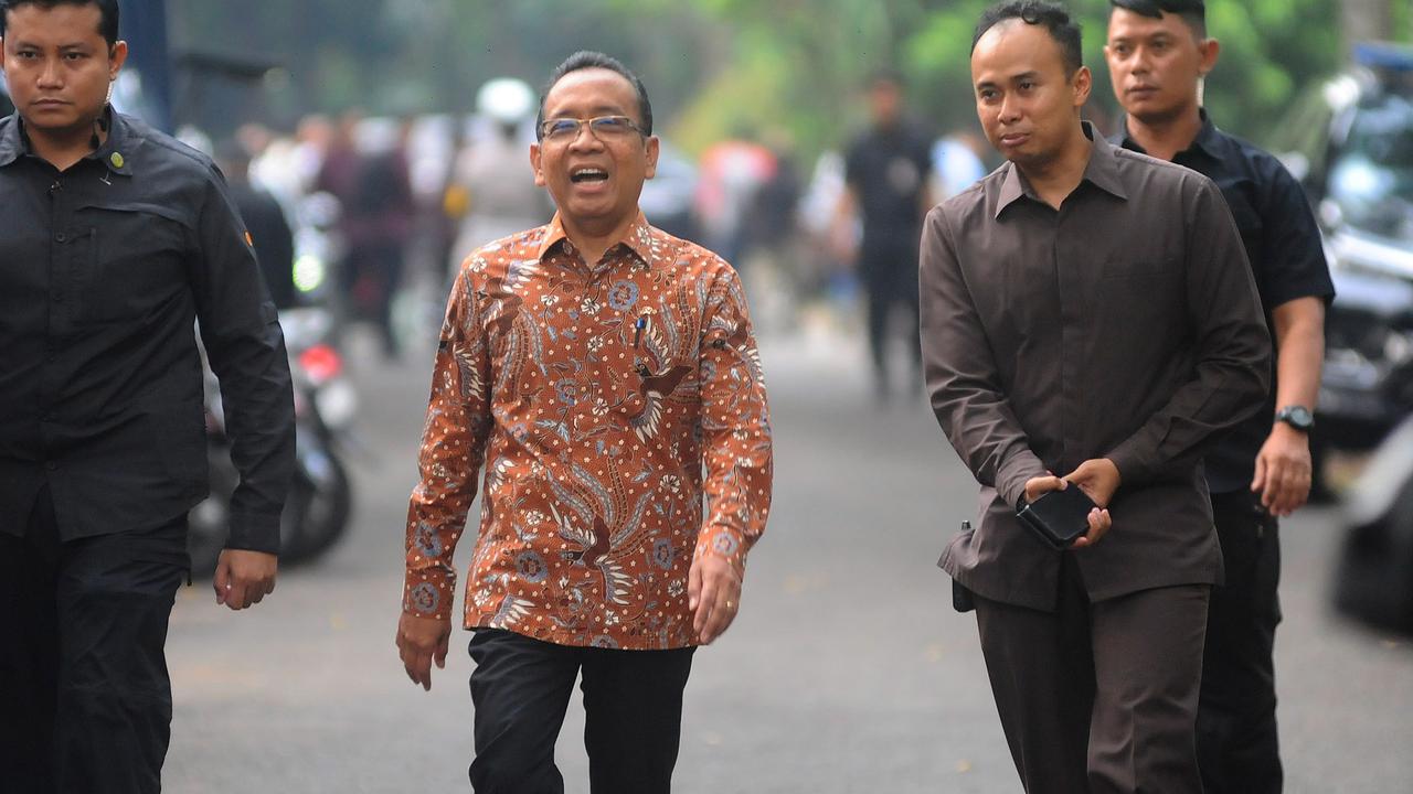 Pratikno, Orang Dekat Jokowi Dilantik Jadi Menko PMK Kabinet Prabowo