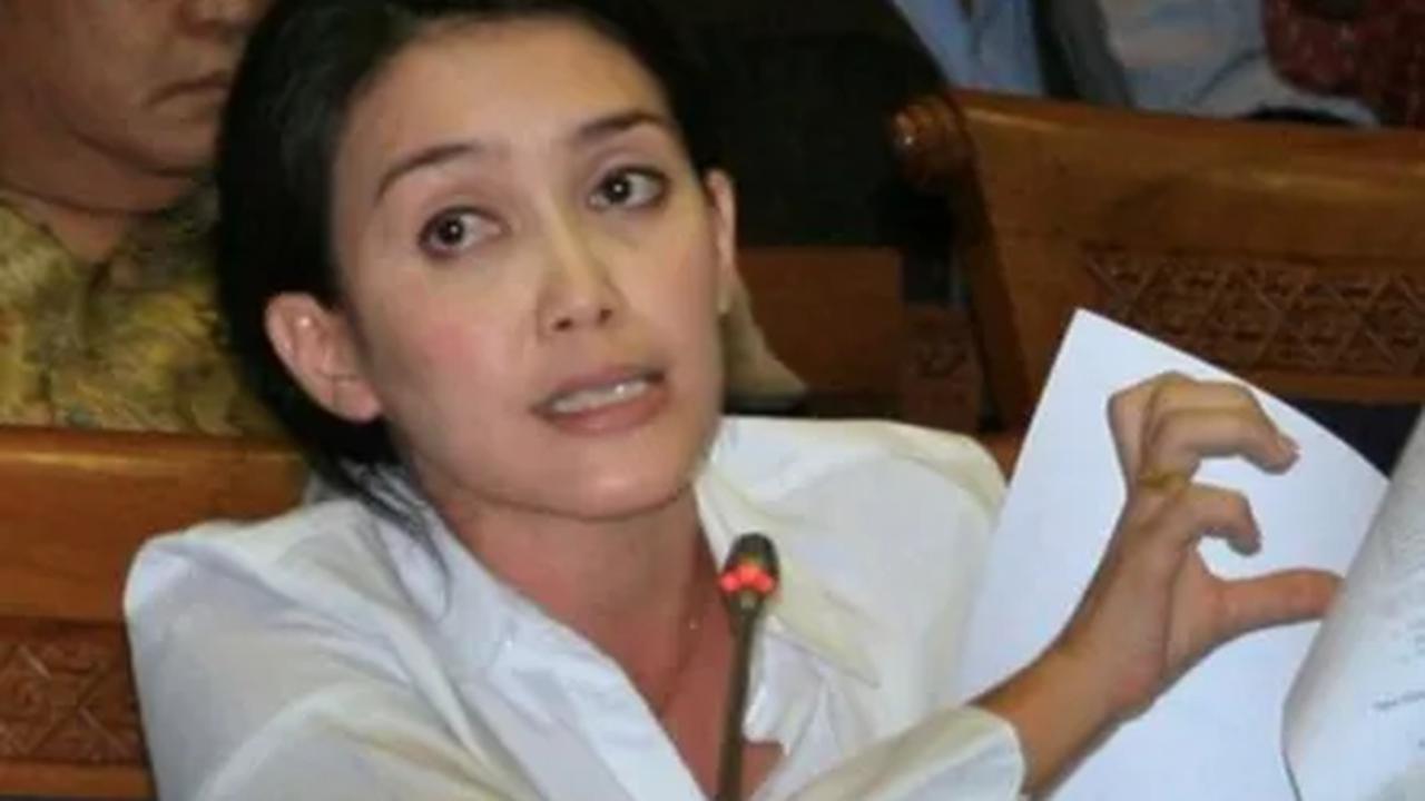 Menginap di KBRI Belanda