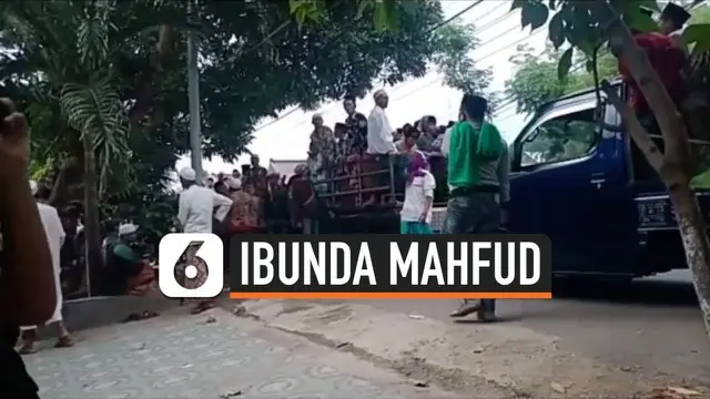 Pasca dikepung oleh massa aksi solidaritas Rizieq Shihab,  kediaman ibunda Mahfud MD kini dijaga ketat oleh anggota Banser PCNU Pamekasan bersama dengan aparat TNI-Polri.