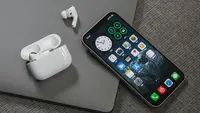 Penyebab Harga iPhone hingga Layanan Apple Melonjak Tinggi