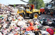 Pemkot Jakbar Kerahkan 100 Truk Atasi Tumpukan Sampah Tubagus Angke, Prioritaskan Penanganan Sampah
