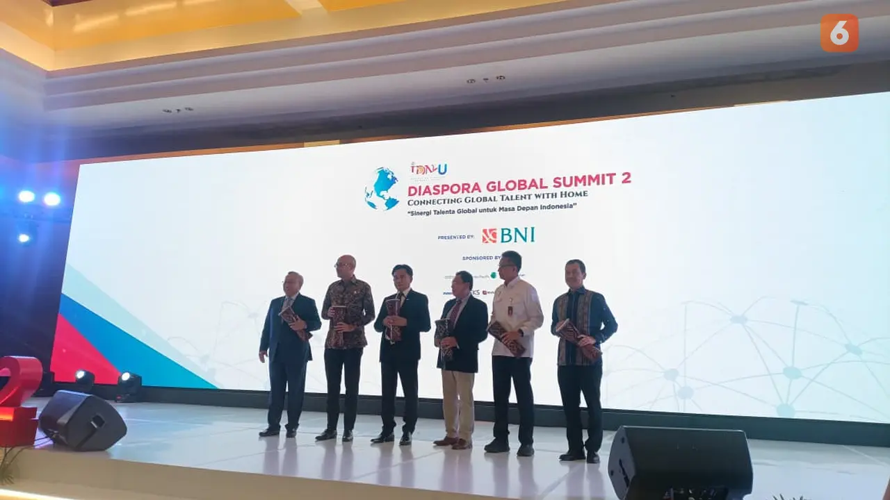 Menteri Koordinator Bidang Hukum, HAM, Imigrasi, dan Pemasyarakatan (Kumham Imipas) Yusril Ihza Mahendra di Diaspora Global Summit 2 (Dok. Liputan6.com/Teddy Tri Setio Berty)..