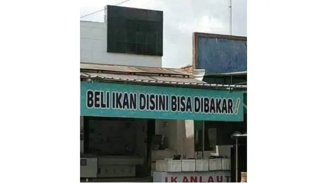 6 Cara Promosi Penjual Ayam dan Ikan Bakar Ini Nyeleneh, Bikin Heran