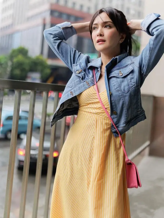 Pesona Shandy Aulia Bak Anak SMA