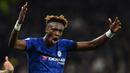 1. Tammy Abraham - Tammy telah mencetak 13 gol dalam 24 pertandingan sejauh musim ini. Hal ini membuat harga striker muda bersusia 22 tahun ini melonjak dari 15 juta euro menjadi 50 juta euro pada Februari lalu. (AFP/Glyn Kirk)