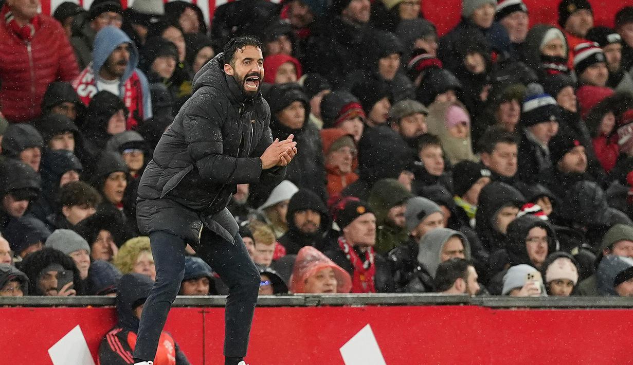 Pada empat laga pertama Ruben Amorim menjadi pelatih MU, Setan Merah hanya menang sekali. Sisanya dua kekalahan dan sekali imbang. (AFP/Oli Scarff)