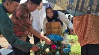 Vidi Aldiano Genap Sebulan Berpulang, Harry Kiss Ungkap Makam Putranya Tak Pernah Sepi Peziarah
