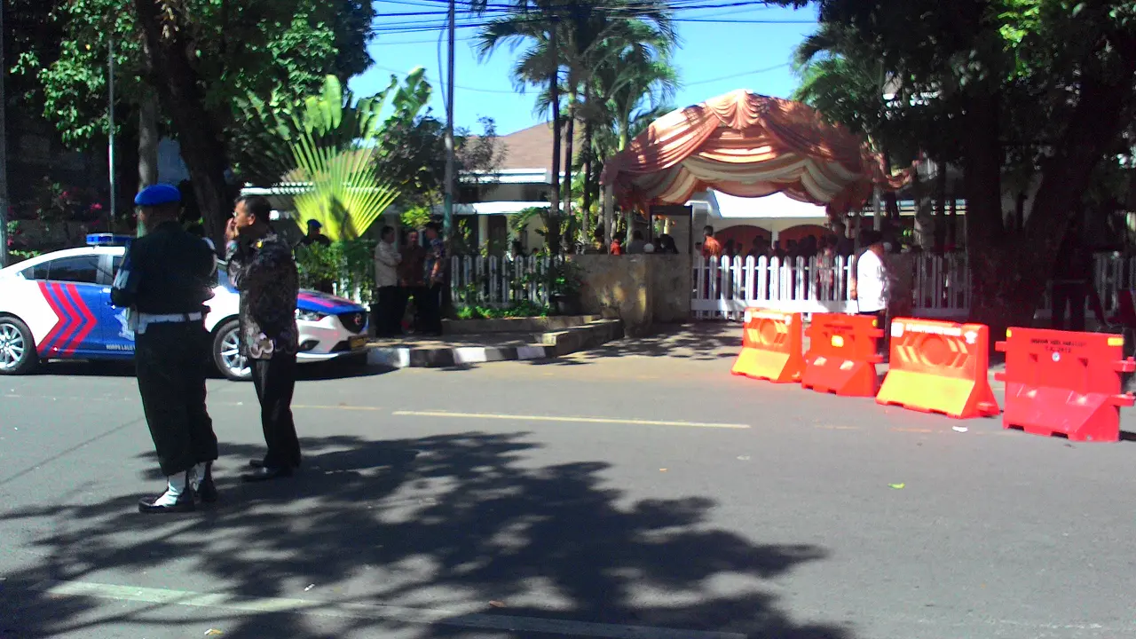 Ratusan Aparat Jaga Open House JK di Kampung Halaman
